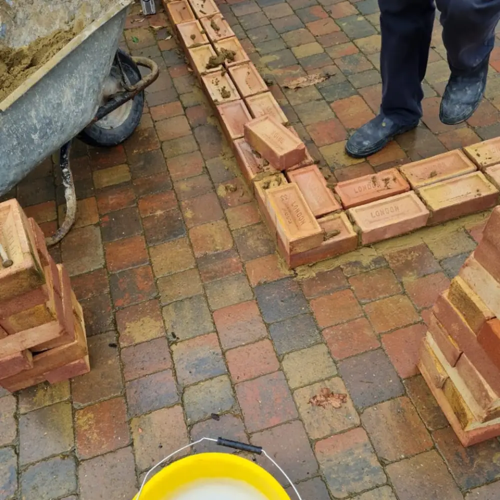 bricklaying-img